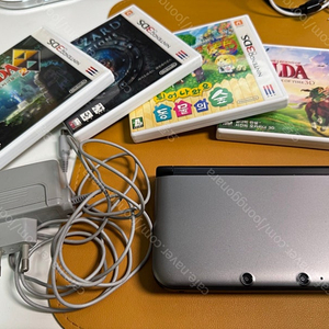 닌텐도 3DS XL, 동물의숲, 젤다 시간의 오카리나, 젤다 신들의 트라이포스2, 바하 레벨레이션스 팝니다.