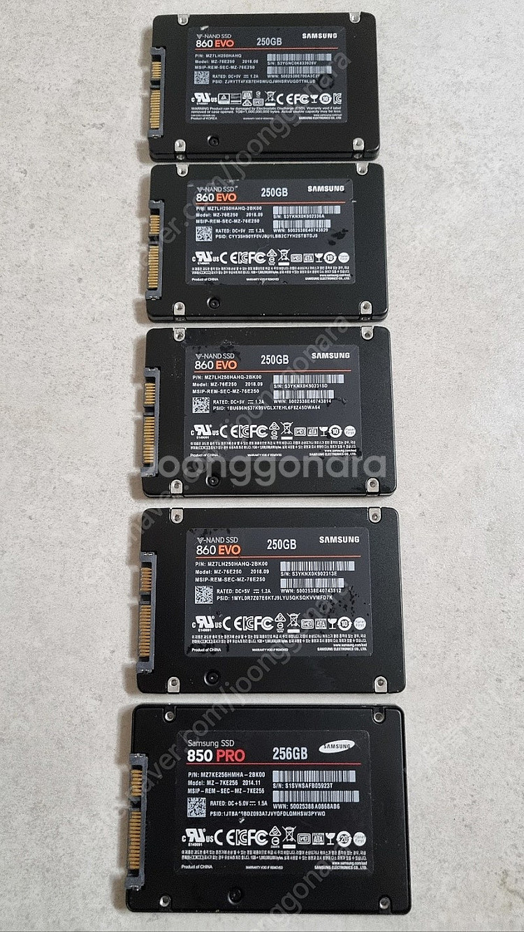 ​삼성 SSD 860EVO 250GB 4개, 850PR...--2