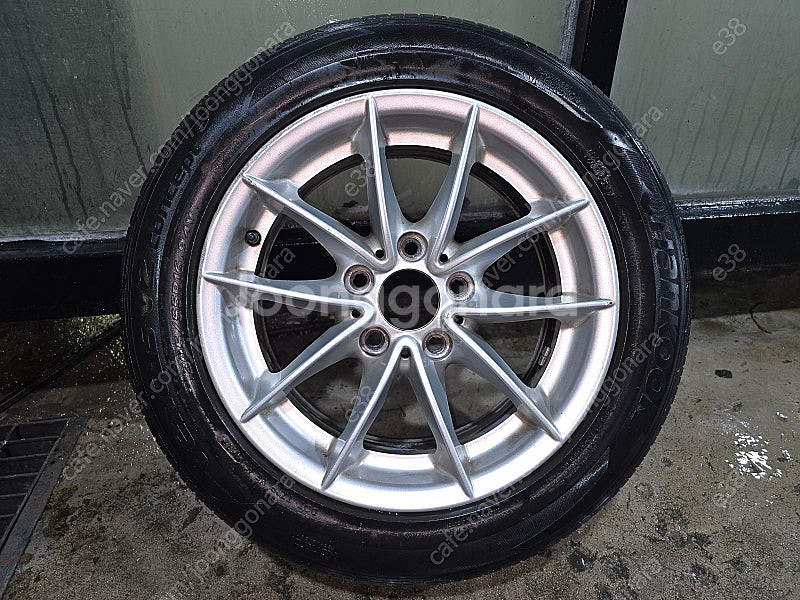 bmw e90 16인치 휠 한대분 팝니다--0