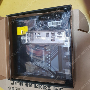 GIGABYTE B650M K 제이씨현 (리퍼비쉬) 택포 12 판매합니다.