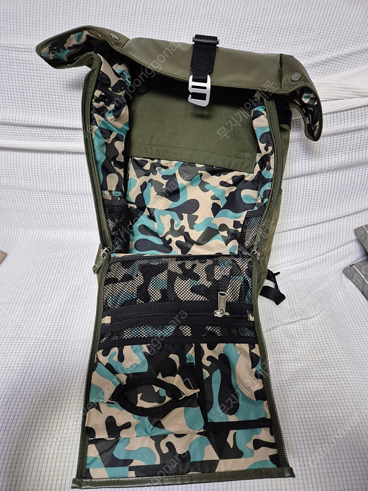 뉴발란스 스퀘어 백팩--2