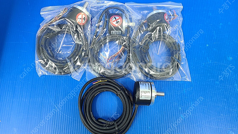 오토닉스 로터리 엔코더 E40S8-1000-6-L-5 ...--0
