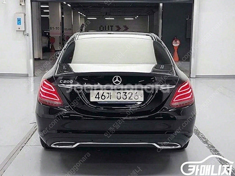 [벤츠]C클래스 W205 C200 아방가르드 중고차 판...--3