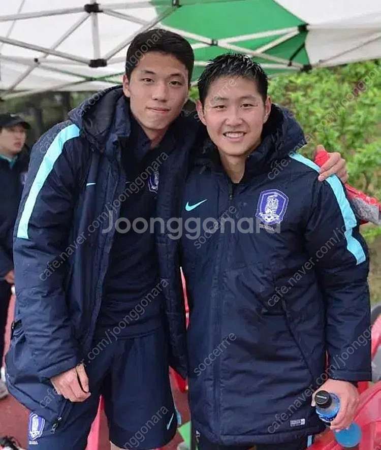 대한민국 축구대표팀 국가대표 선수용 국대 패딩 미드필드...--1