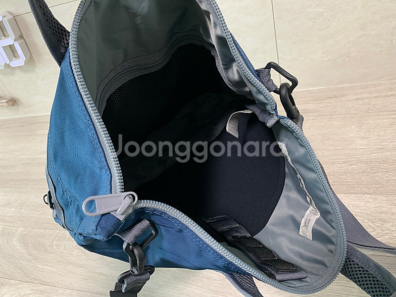 스펙테이터 / 헬멧백, 크로스백, 남성가방 / 8만원--4