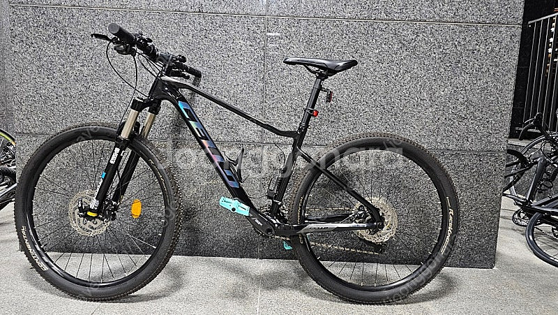 첼로 xc pro 10 팝니다. 자전거 카본 mtb 2...--0