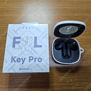 필코리아 국내 정발 필 키 프로 FIIL Key Pro 블루투스 이어폰 팝니다.