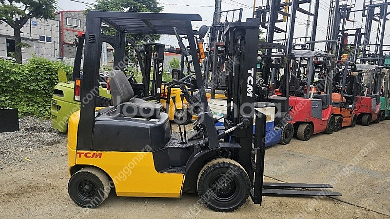 가격싸고 성능좋은 티시엠 좌식1톤 휘발유지게차 3M 400만--3