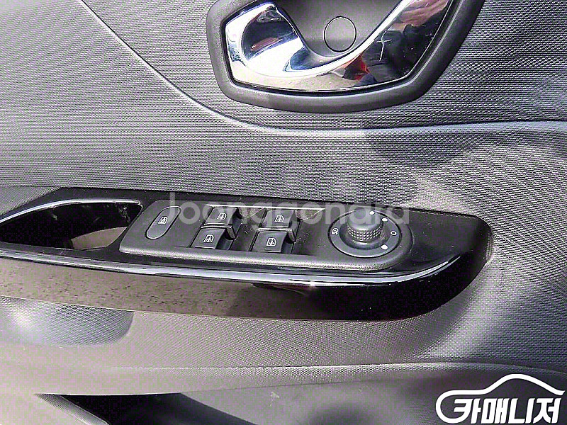 르노코리아(삼성) [르노코리아(삼성)]QM3 디젤 1.5 RE 2015 년 중고차/전액할부/중고리스/여유자금/--3