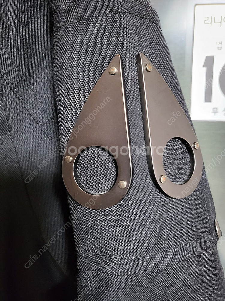 무스너클 정려원 패딩(M)사이즈 정품 30에 팔아요!--5