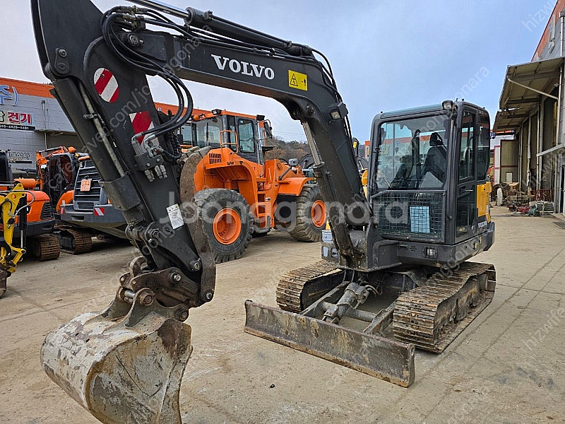 중고 굴삭기 볼보 EC60E 2016년식--6