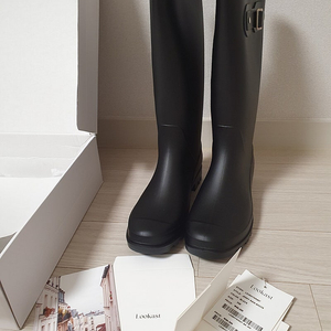 룩캐스트 제니 레인부츠_블랙 / JENNY RAIN BOOTS_BLACK LK2EHTSR007-BK 240사이즈 여성 장화 레인부츠