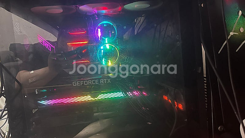 상태좋은 5800X 3D + CL14 3600 로얄엘리...--0