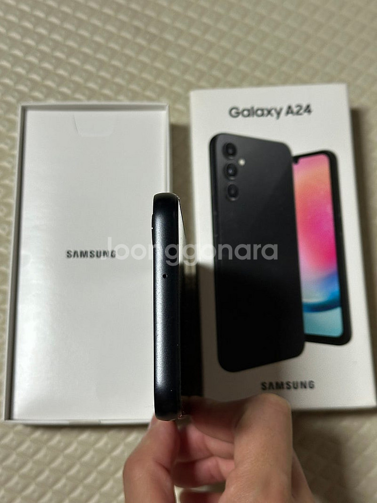 갤럭시 a24 128기가 판매합니다.--4