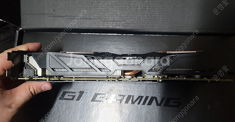 기가바이트 1080--4