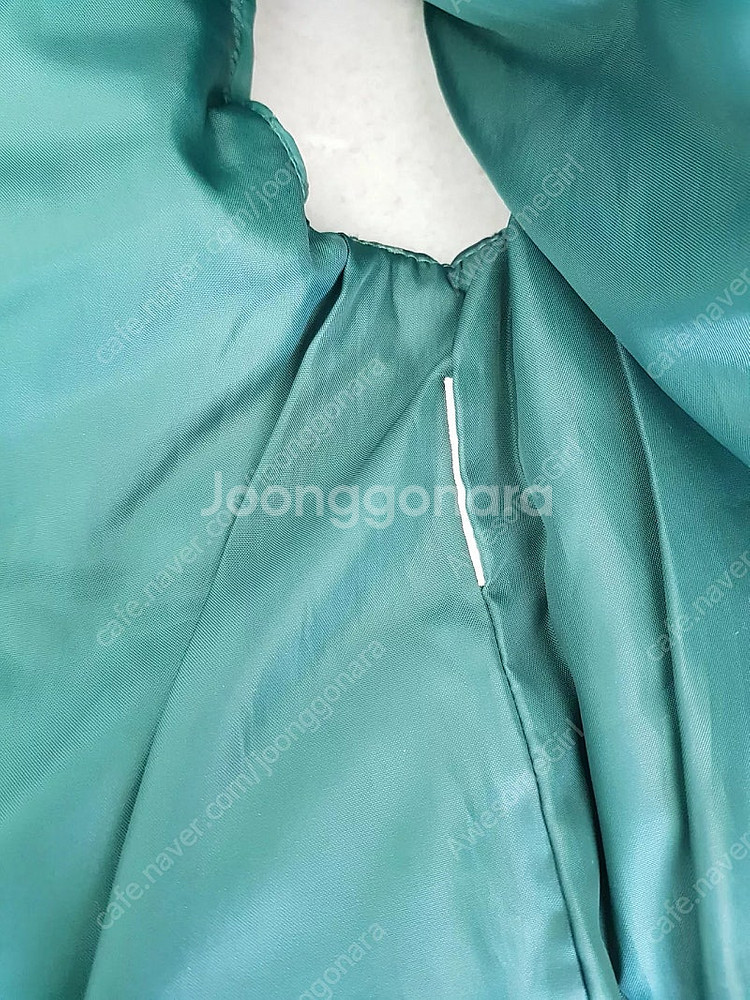 베네통 오리털 패딩조끼 4세 (반택포함)--4