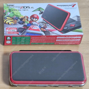 [한정판] 뉴 닌텐도 new 2ds xl 마리오 카트 에디션 128G 풀박스 + 전용 충전기 + 케이스 (포켓몬 뱅크 있음, 게임보이 GBA 및 DS 및 3DS 게임들 다수 있음)