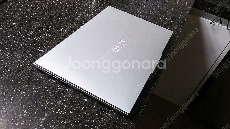 [판매]기가바이트 에어로 17 4K OLED 노트북/램...--0
