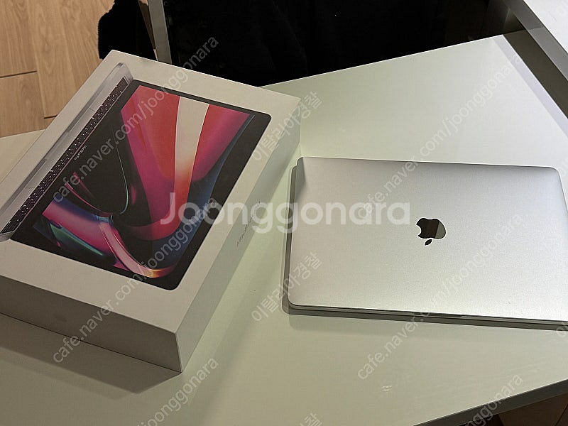 M1 맥북프로 13인치 512gb 실버--0