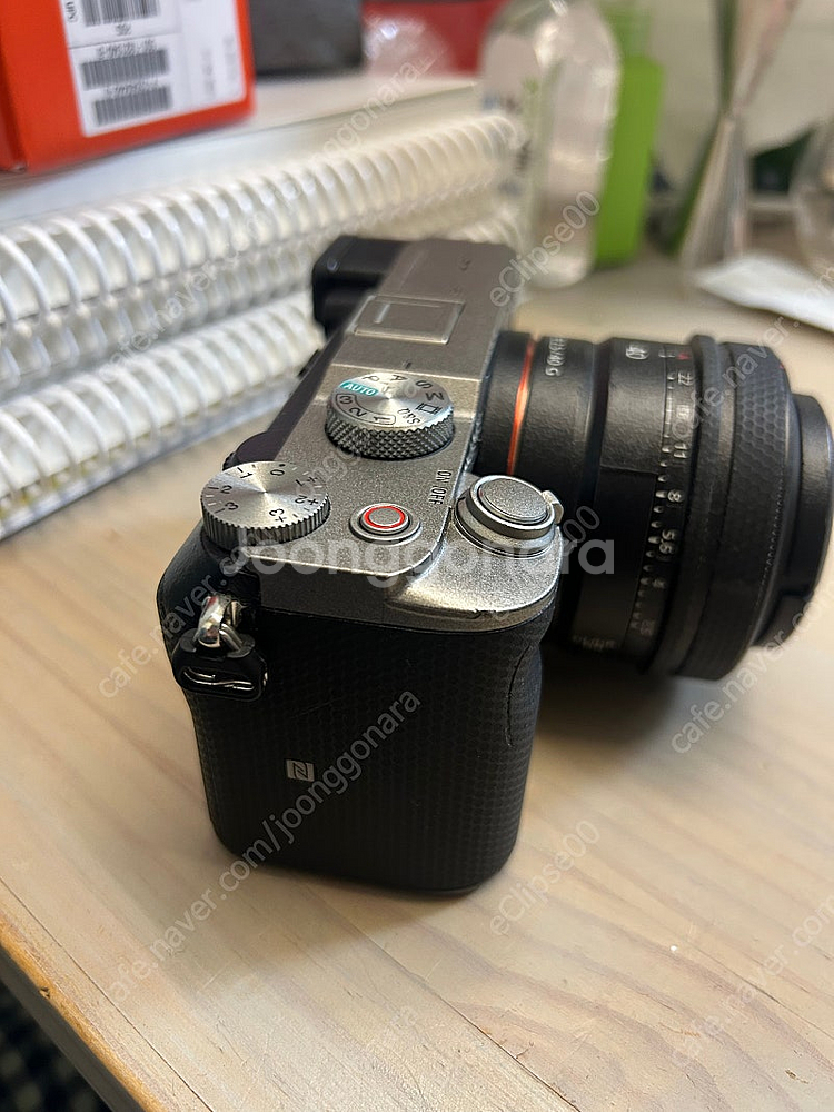 소니 a7c 실버 + 40g sel40f25g 스킨부착...--1