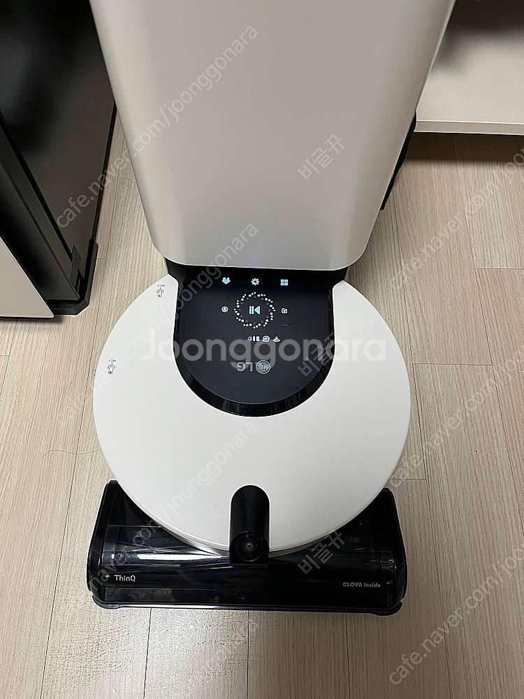 (거의 새것) 엘지 오브제 R9 올인원타워 로봇청소기 ...--2