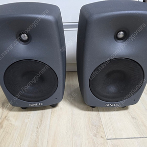 제네렉(GENELEC) 8040A 1조(2통) 판매합니다.