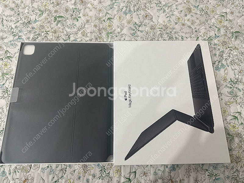 매직키보드 (12.9 프로 용) 블랙 2세대 SS급 풀박 팝니다.--1
