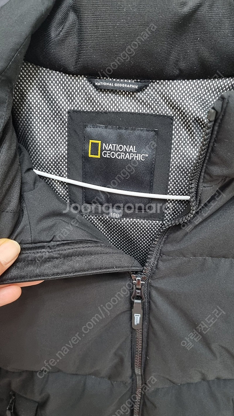 내셔널지오그래픽 160다운패딩 블랙--2