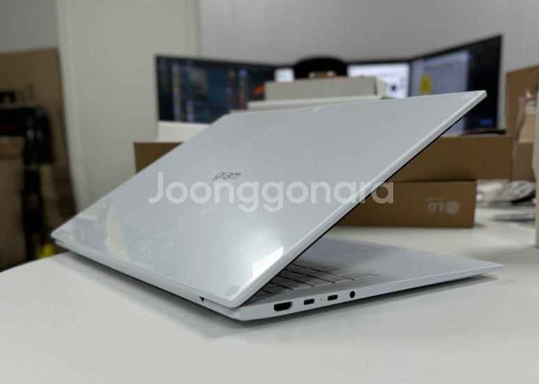 [단순개봉] LG 2023 그램 17인치 i7-13세대...--2
