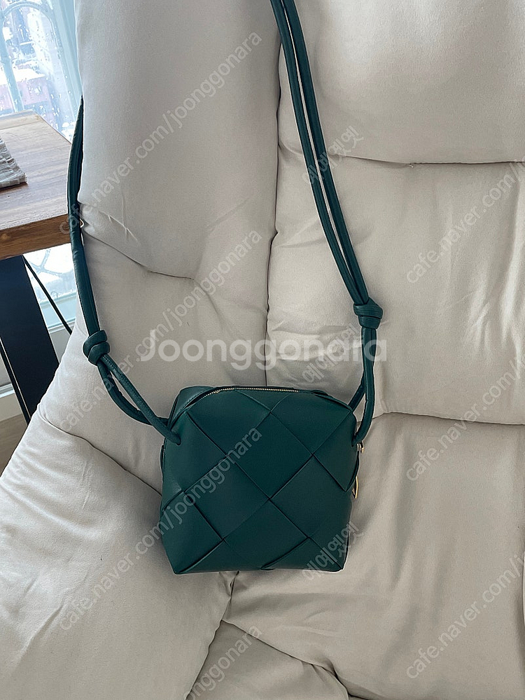 보테가베네타 미니 카세트 카메라백--3