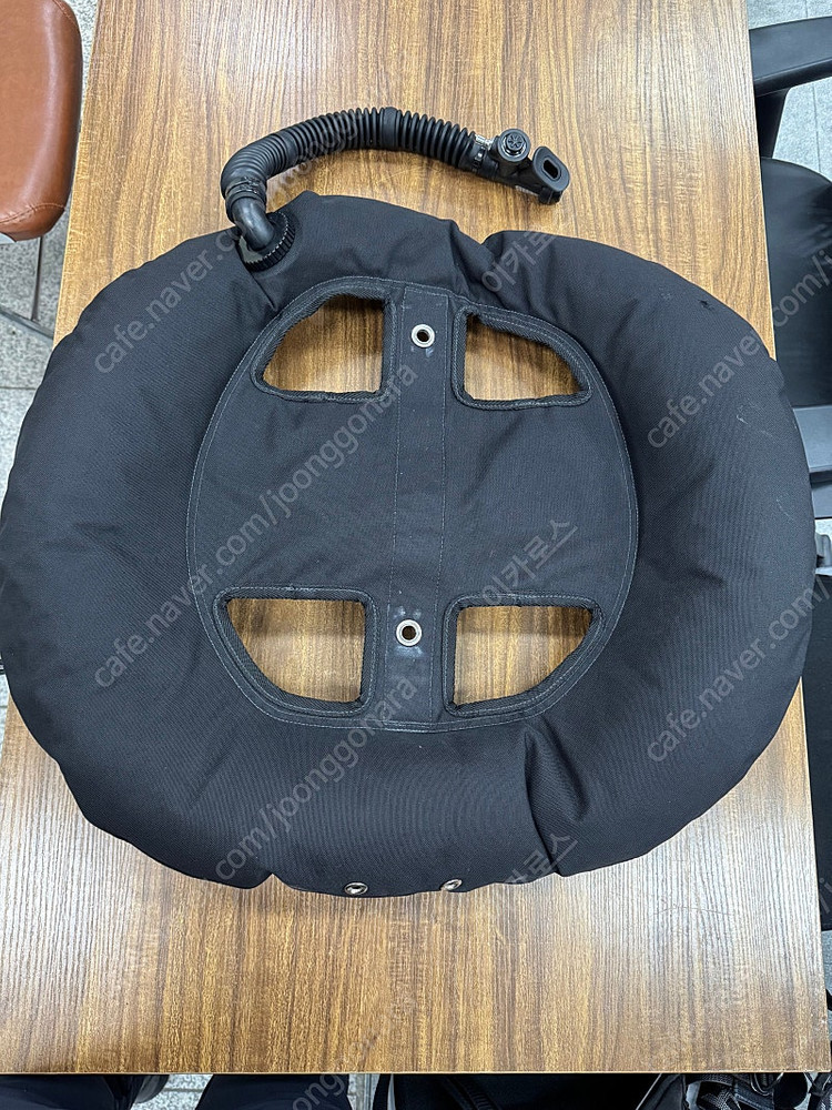 헹시온 ccr 윙 및 jjccr 윙 판매합니다(10만원)--1