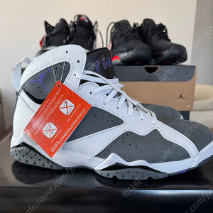 새상품) 에어 조던7 레트로AIR JORDAN 7 RETROWHITE/VARSITY PURPLE