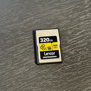 Lexar 렉사 CF A타입 320GB 골드 판매 합니다. 25만원