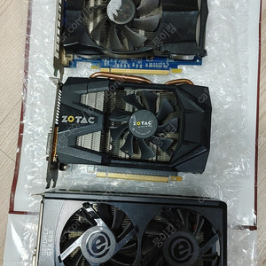 부품용 그래픽카드 3개 (GTX660 GTX560 GTX560)