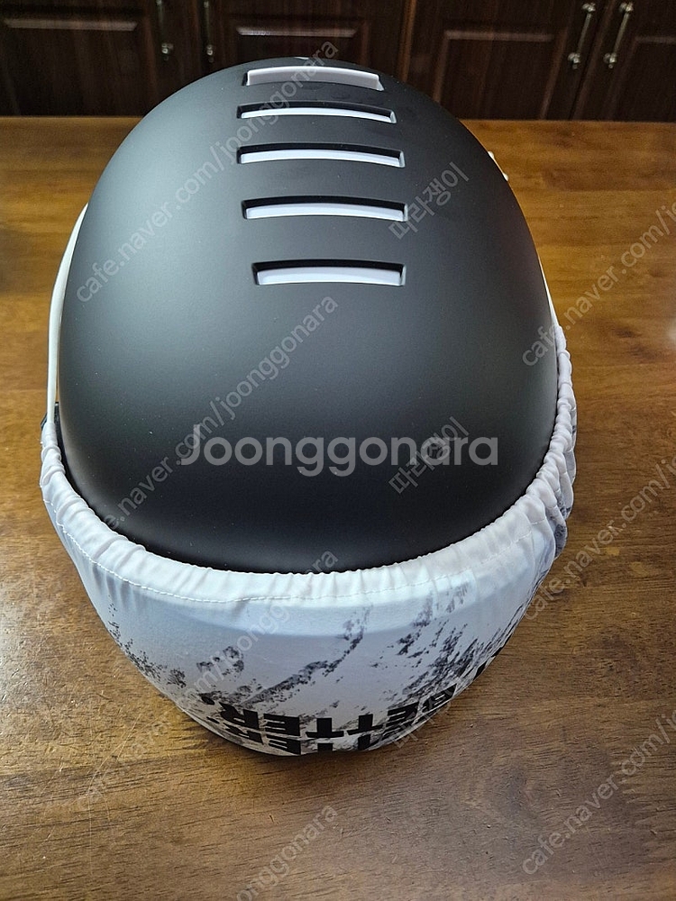 아토믹 바이저 헬멧 L사이즈 입니다.--0