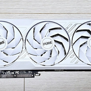 라데온 RX 7800 XT 사파이어 pure 그래픽카드