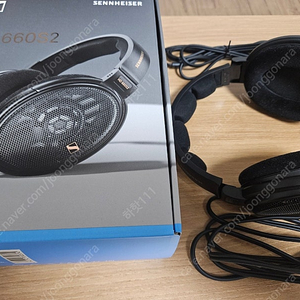 젠하이저 hd660s2 + 헤드폰 가방+4.4밸런스케이블 판매합니다.(토요일 강남역 거래가능)