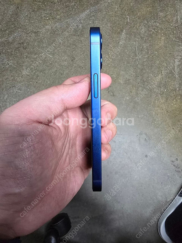 아이폰12미니 64Gb 팝니다.(박스포함)--2