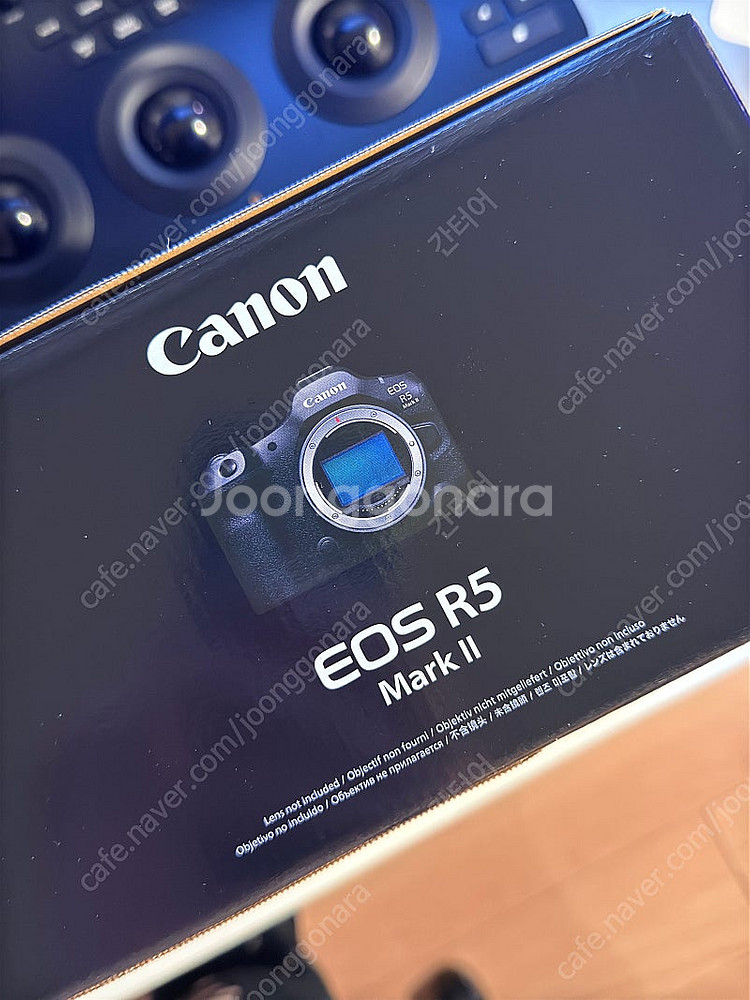 캐논 EOS R5 mark2 새제품 미개봉--0