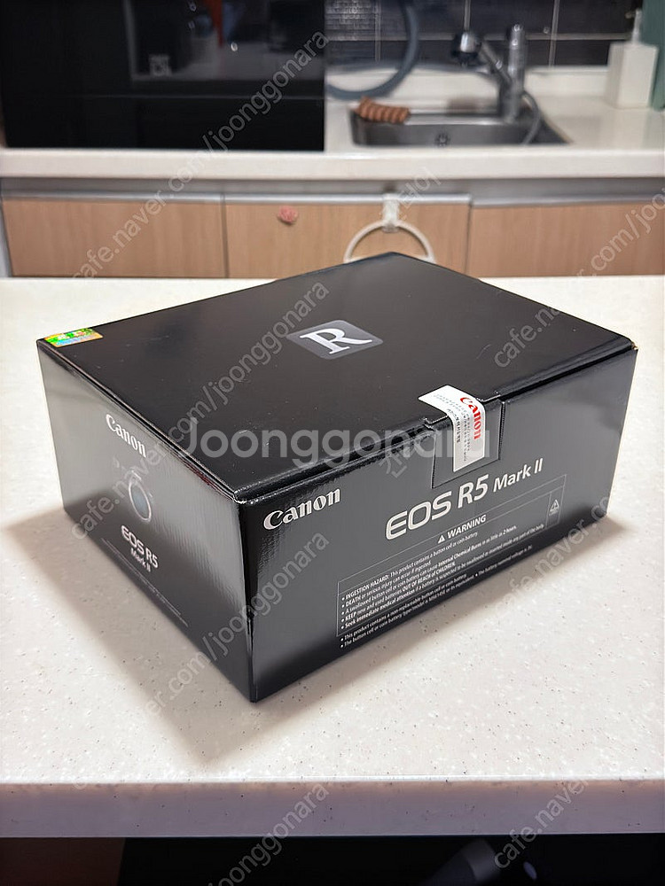 캐논 EOS R5 mark2 새제품 미개봉--2