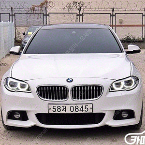 [BMW]5시리즈 (F10) 520d xDrive M 에어로다이나믹 ★중고차★할부★리스★전액할부★카드★탁송★24시간 상담가능★