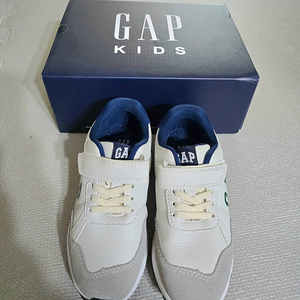 Gap 운동화 180