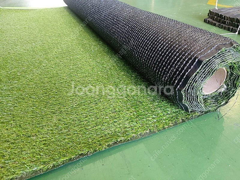 행사용 중고인조잔디매트 17mm 2mx 25m 15평 25만원 시험성적서있음--2