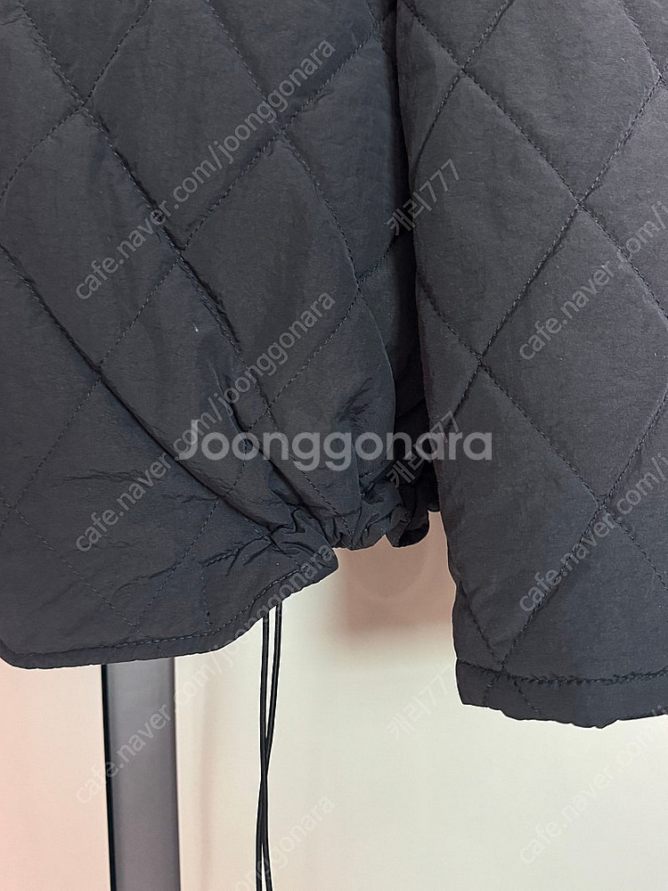 PVCS 퀼팅 숏점퍼 블랙 F--4