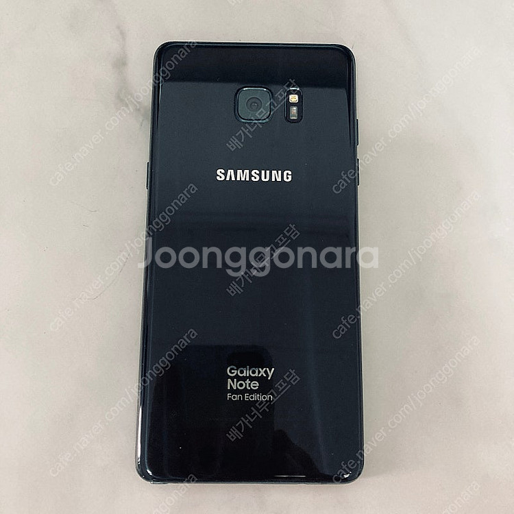 갤럭시 노트FE 블랙 64기가 3만원 판매합니다--1