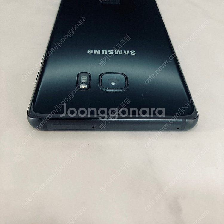 갤럭시 노트FE 블랙 64기가 3만원 판매합니다--3