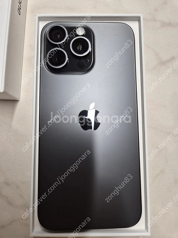 자급제 아이폰15프로맥스 512 블랙티타늄+애플케어플러스->갤럭시폴드6 자급제와 교환가능--0