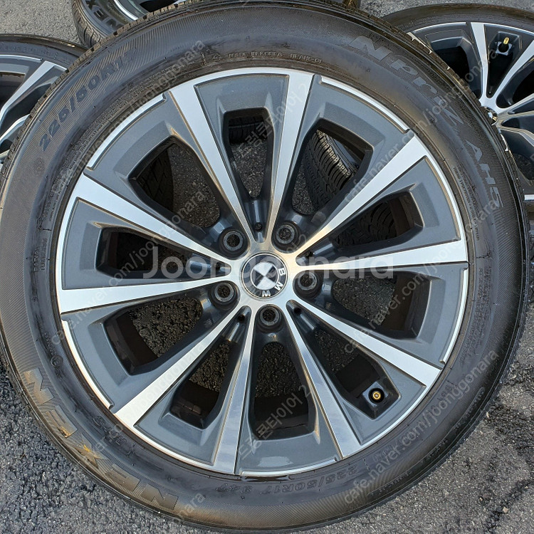 ♡BMW G20 신형320I 17인치 순정 휠타이어 225 50 17팝니다--6