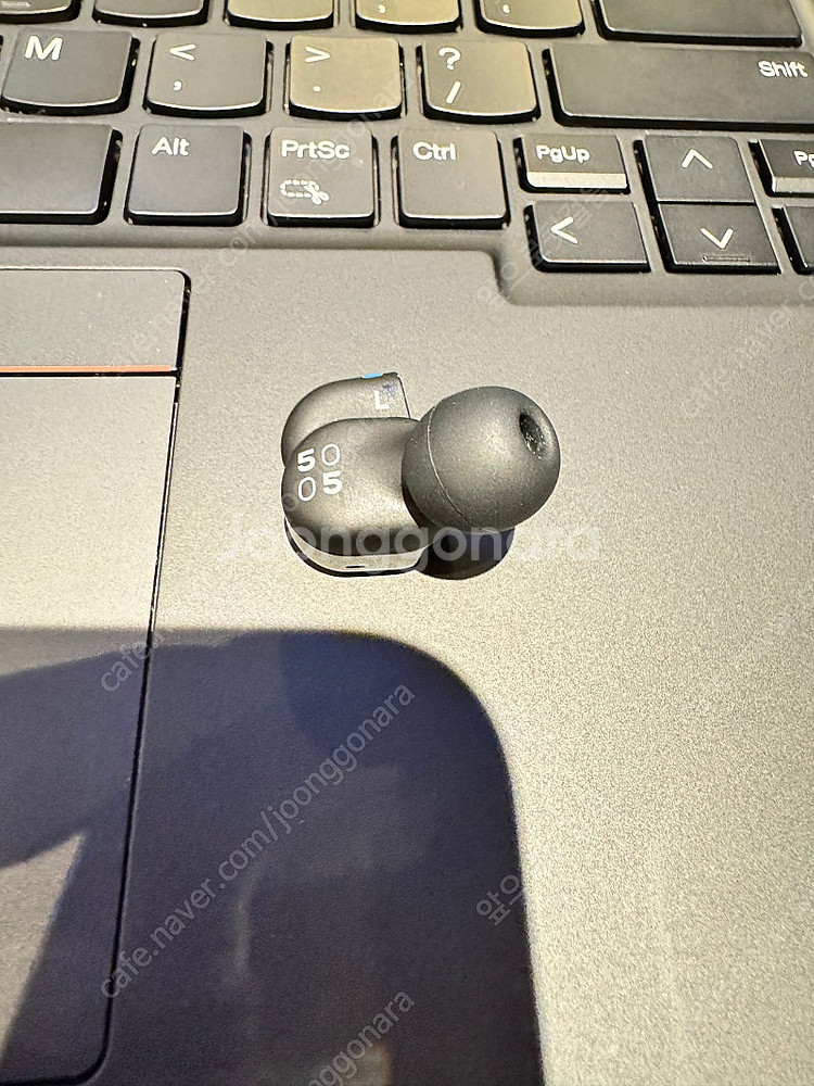 N5005 3일쓴거 왼쪽만 판매합니다--1