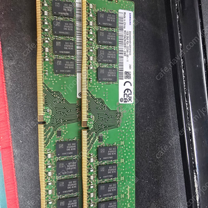 삼성 DDR4 PC3200 16GB 2개 팝니다.